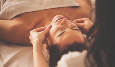 Holistic Healing: Integrative Therapies And Modern Medicine